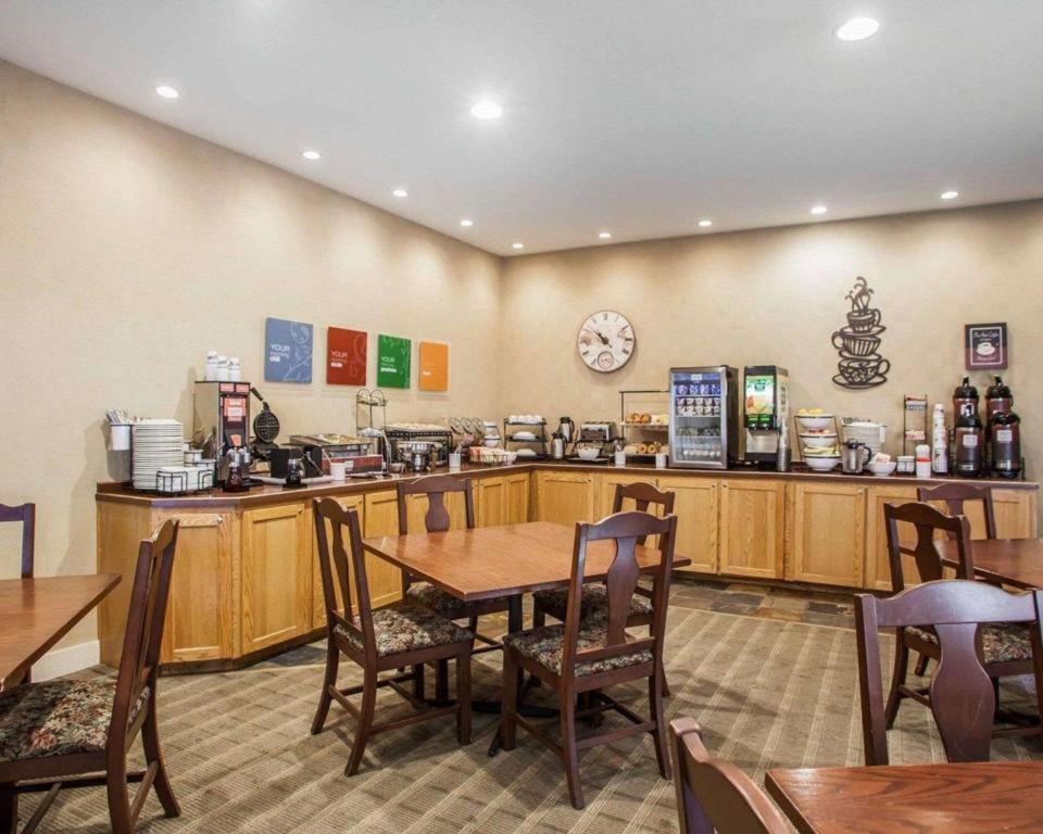 Comfort Inn & Suites Macon Екстер'єр фото